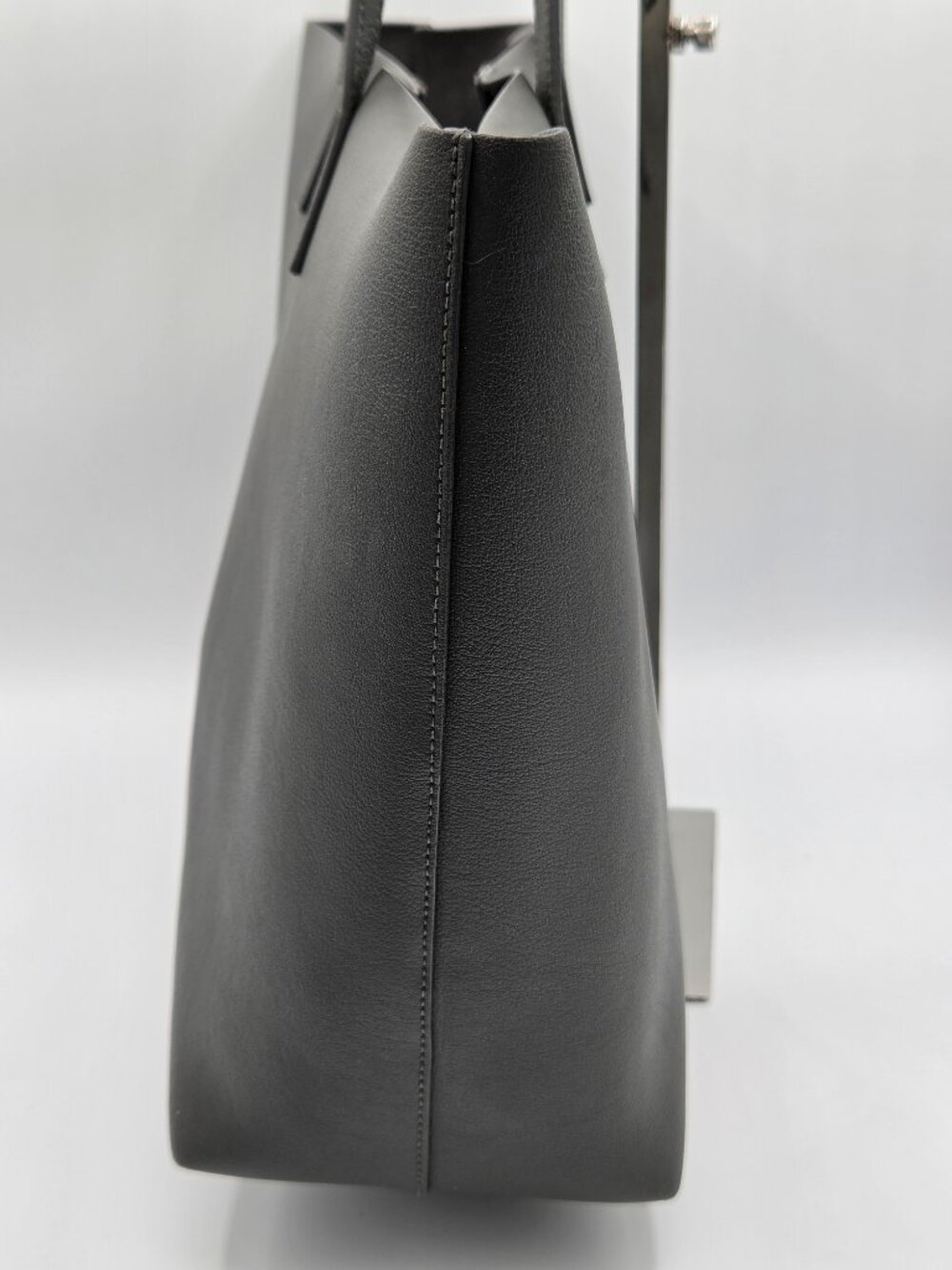 Saint Laurent East West Shopping Tote – Dark Gray Leather | Large Size - Picture 3 of 15